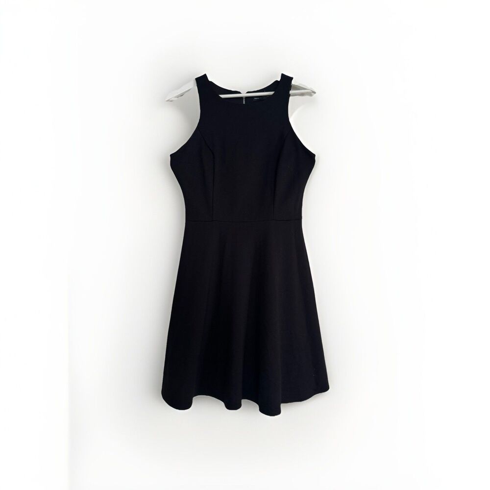 WHBM  Rayon Blend Stretch Sleeveless Black Dress Sz 8 W  Pockets Silver zipper